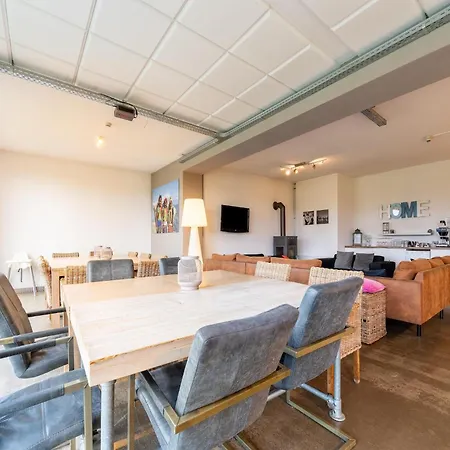 Fantastic Group Villa On The Veluwe