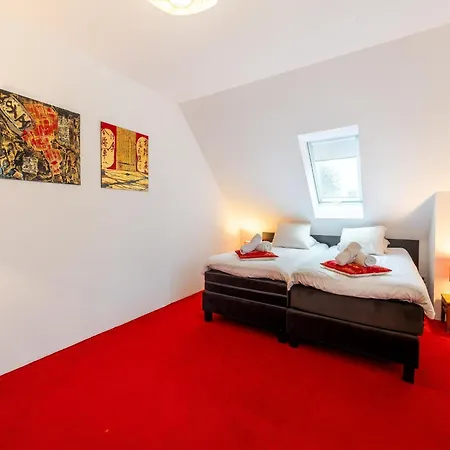Fantastic Group Villa On The Veluwe Ferienhaus
