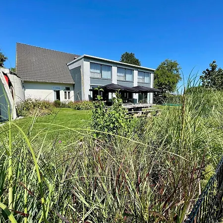 Fantastic Group Villa On The Veluwe Teuge