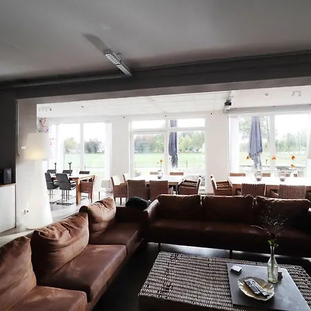 Fantastic Group Villa On The Veluwe Ferienhaus Teuge