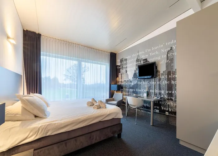 Ferienhaus Near Airport And Paleis 't Loo Teuge