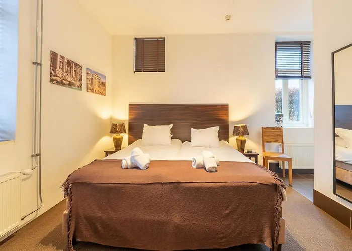 Near Airport And Paleis 't Loo Teuge