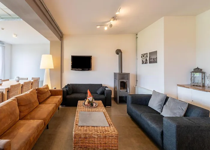 Near Airport And Paleis 't Loo * Teuge