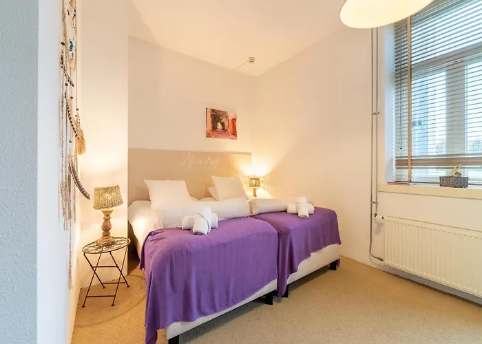 Near Airport And Paleis 't Loo Ferienhaus *