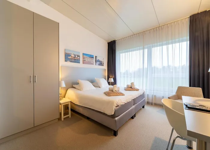 Дом отдыха Near Airport And Paleis 't Loo *